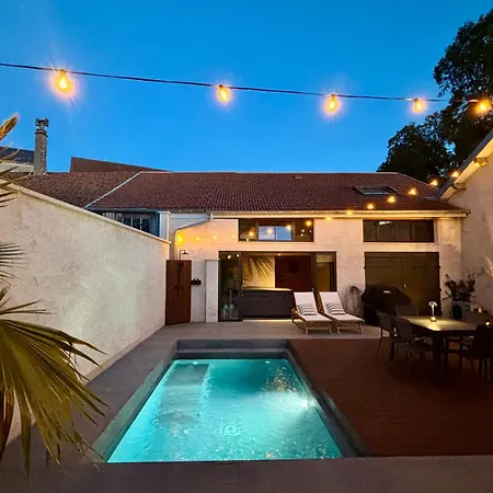 Apartment Avec Jacuzzi Et Piscine Sur Les Remparts *